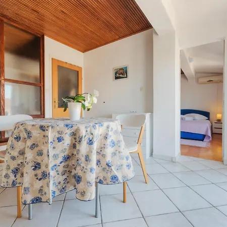 Guest house Perica East *